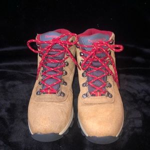 Bearpaw Women’s Hayden Waterproof Hiking Boots
